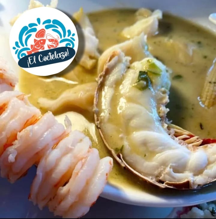 ElCoctelazo503's tweet photo. *Fin de Semana Tropical* 🦀🦑🐙🐟 SÁBADO 13 sus Coctelazos de siempre y  DOMINGO 14 Mariscada Especial. 🤩
*Ingredientes*
- Calamar
- Mejillón
- Jaiba
- Pescado
- Camarón 
- Langosta
🥣  Mariscada en Crema : *$12.50*
🥣 Mariscada Natural : *12.00*

Ordena hoy: 7468-1840. https://t.co/TL3uGrHHlr