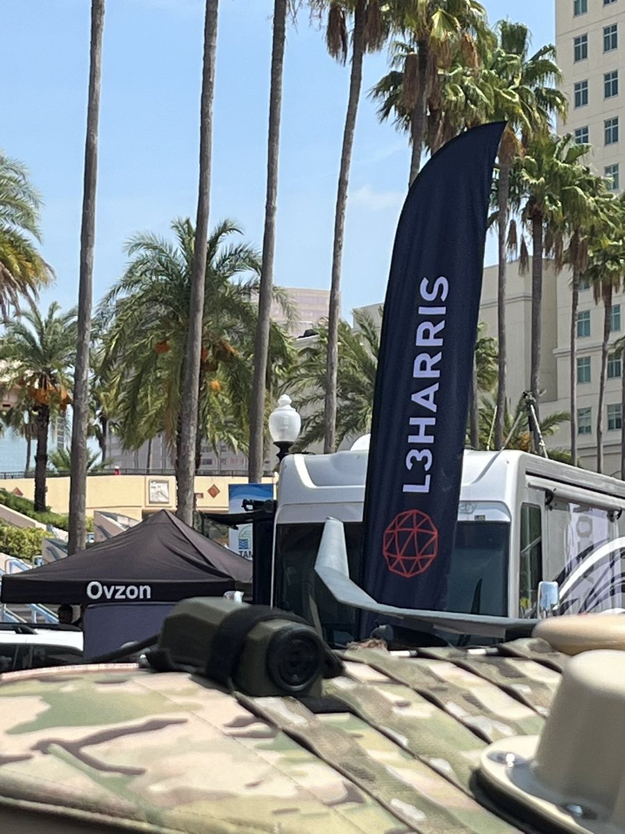 mohocinc's tweet photo. MOHOC streaming over @L3HarrisTech mounted on a Polaris RZR @GlobalSOF SOF Week. #mohoc #tactical #camera https://t.co/VSr8SK6AK8