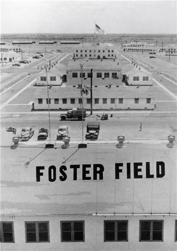 UHVLibrary's tweet photo. #ThrowbackThursday Foster Field has long since been a popular research topic in the area. Through numerous photo donations, the VRHC staff would like to welcome you to explore this photographic exhibit of life at Foster Field. Join us May 16 - June 16 in the UHV Library! https://t.co/Vhr6M5V9qa