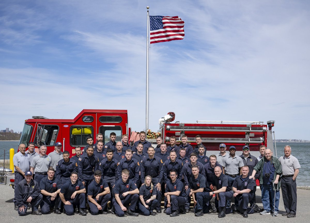 BostonFireCU's tweet image. It has been a full day of new faces. As one class graduates from the Fire Academy, a new class of cadets are ready to embark on their own journey. Congratulations and thank you for answering the call. ❤️‍🔥🚒 #FireLife #AnsweringTheCall #FirstResponderLife #BankingForFirstResponders