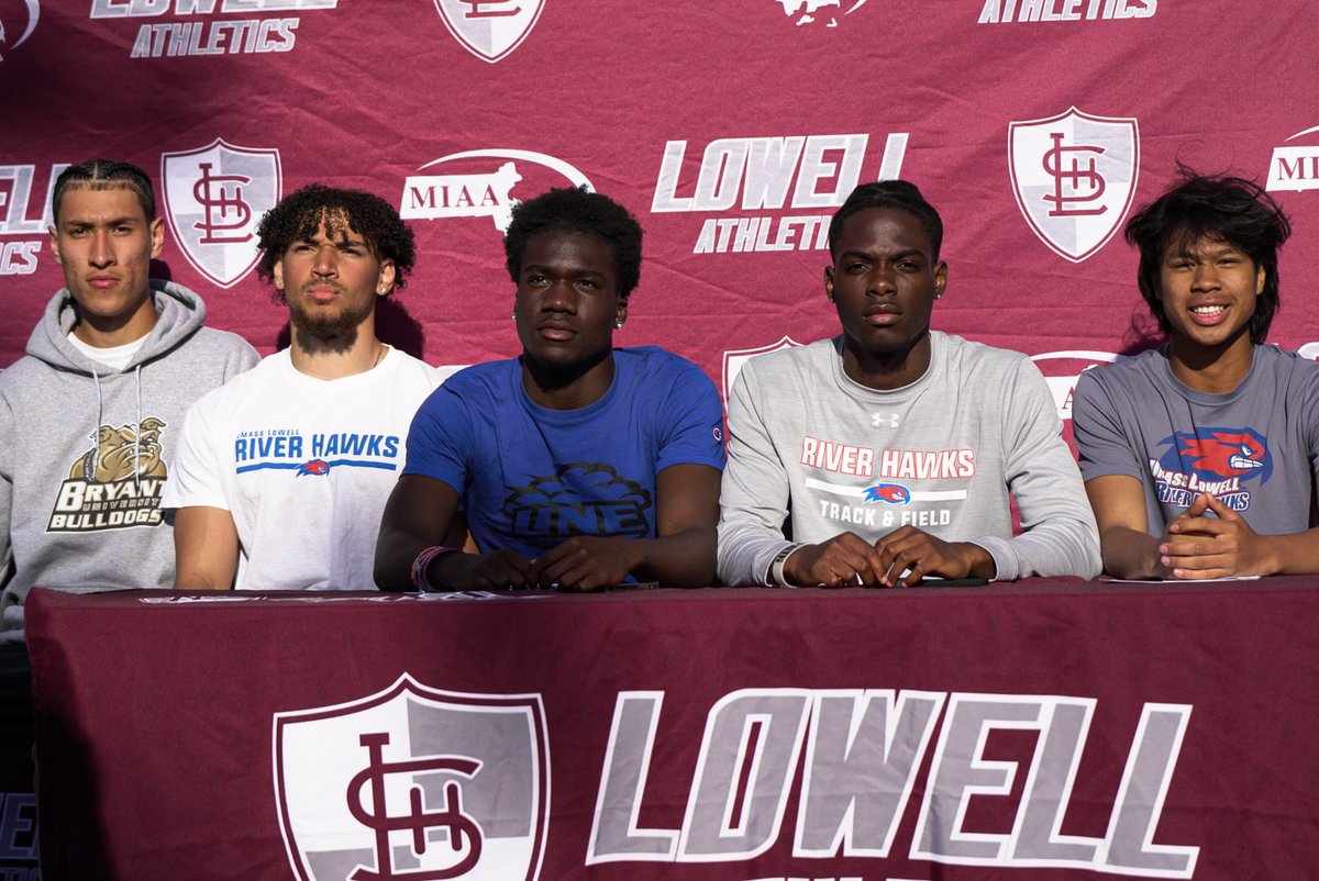 _LHSAthletics's tweet photo. Great pic of (L-R), Jarlen, Evan, Nodensky, Larry and Seyha from our signing day this week!

#Track https://t.co/v2BTB4NvQE