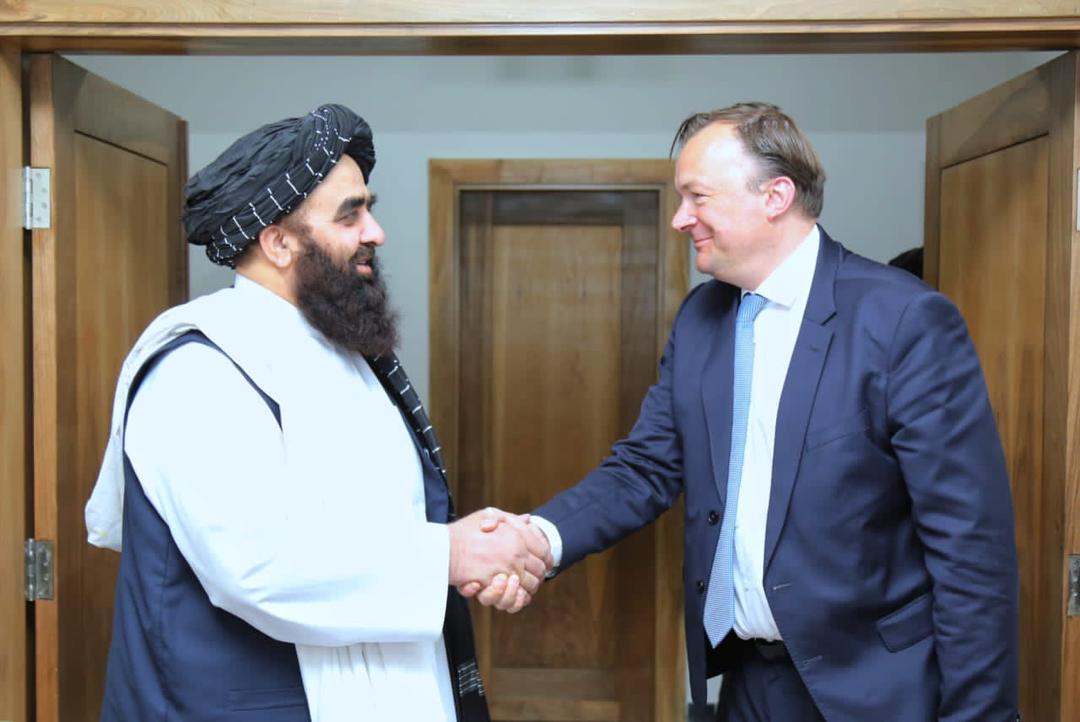 NorwayinAFG's tweet photo. Two days of meetings in Kabul with de facto authorities, former president Karzai, civil society, UN, international partners and civil society. Stressed the urgent need for girls and women to return to school and work. https://t.co/T4kXgGEv5a
