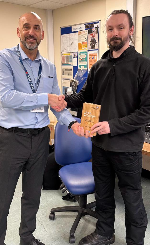 Long overdue presentation to security officer Tom Owens this morning. Tom wasn’t able to attend our recent Staff Thank You Awards where he won the CEO’s ‘You Made a Difference’ award   Huge well done and we’re all amazingly proud of you. #whh #nhsefm #estatesandfaciliti