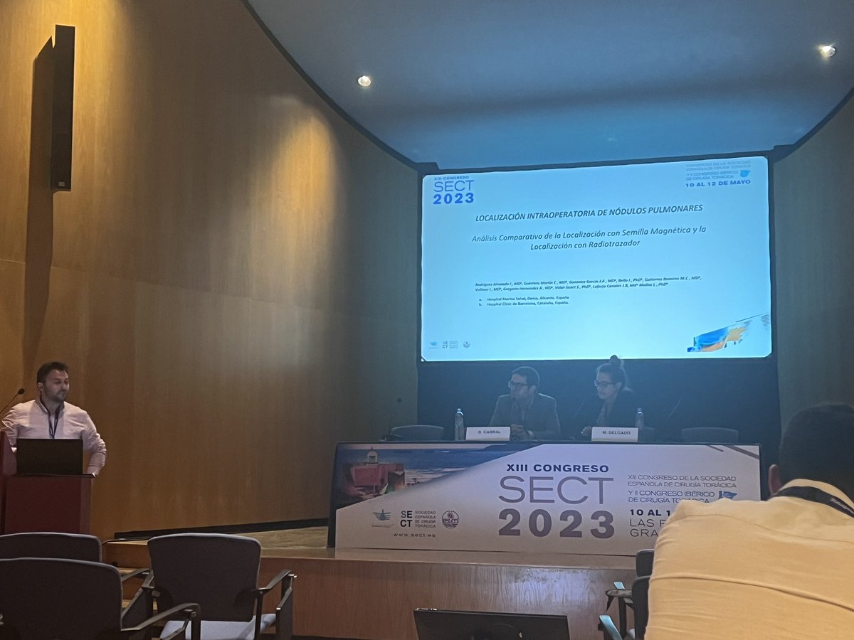 Dra_BelloIrene's tweet photo. New technique to detect small lung nodules, is magnetic seed technique comparable with #ROLL technique? @israelo430 shows the same outcomes, allowing to increase the time between the localization and the resection #SECT2023 @SECTtoracica https://t.co/0Re4aufNFX