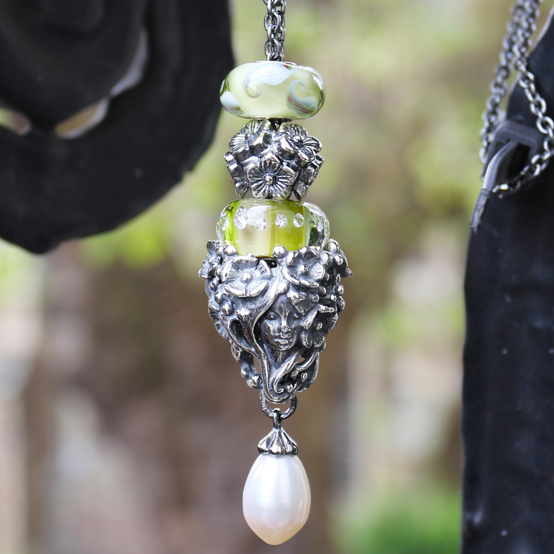 Fantasise your life with Trollbeads…Here is our white pearl Fantasy Necklace, styled by us, just for you! Which bead is your favourite? #handmade #danishdesign #jewellery #scandinavian #fantasynecklace #style