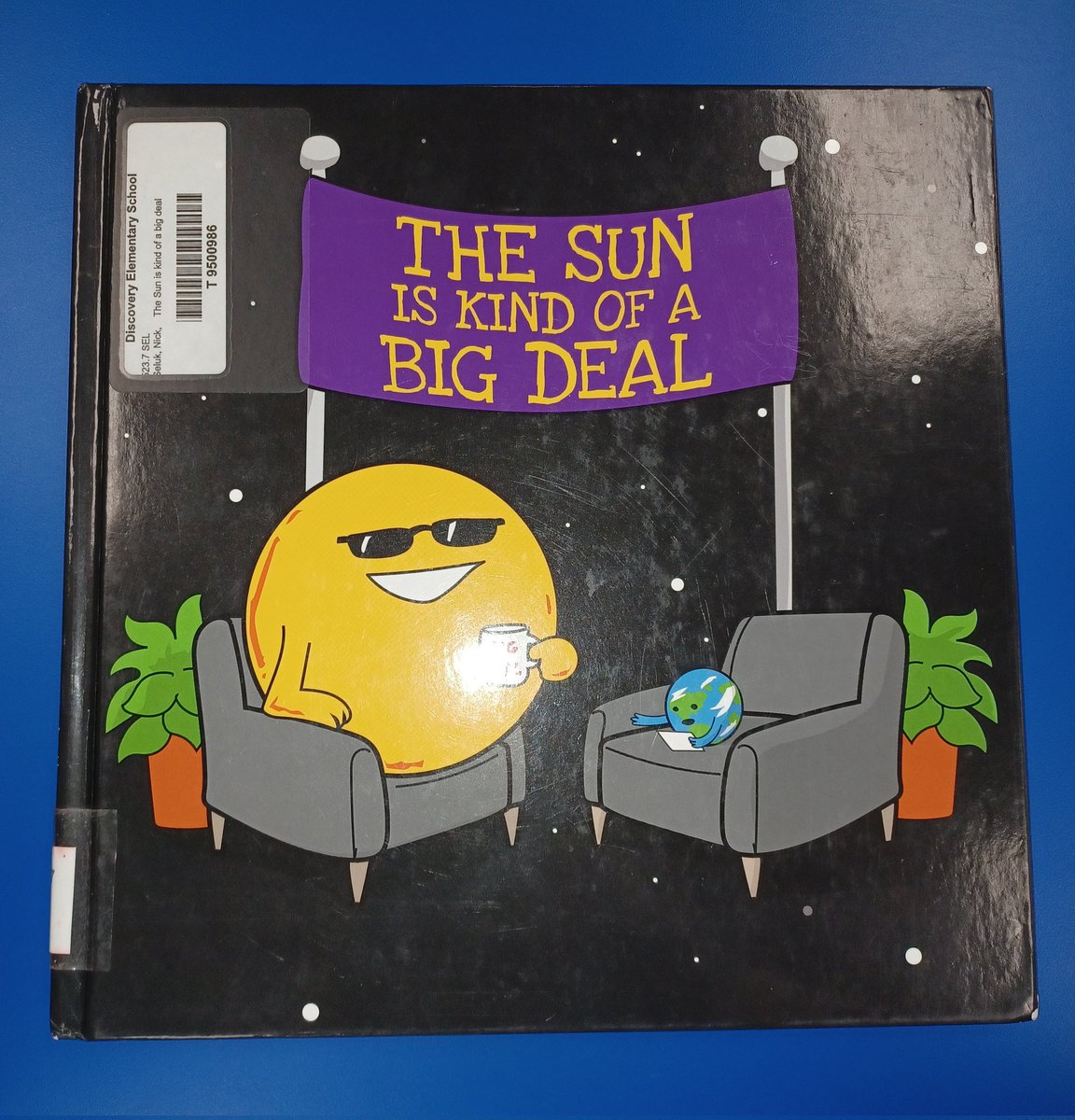 bmaibes's tweet photo. My Teaching Adventures landed me in Library. We learned about the Solar System &amp; watched the Magic School Bus. Then, we made a book for the classroom teachers for #TeacherAppreciationWeek2023 https://t.co/L5I0Lq4T4r