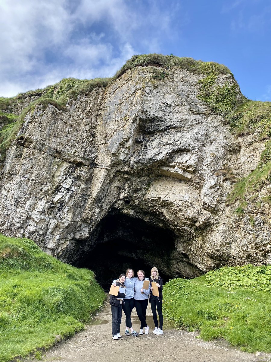 Miss Girvin tweet media