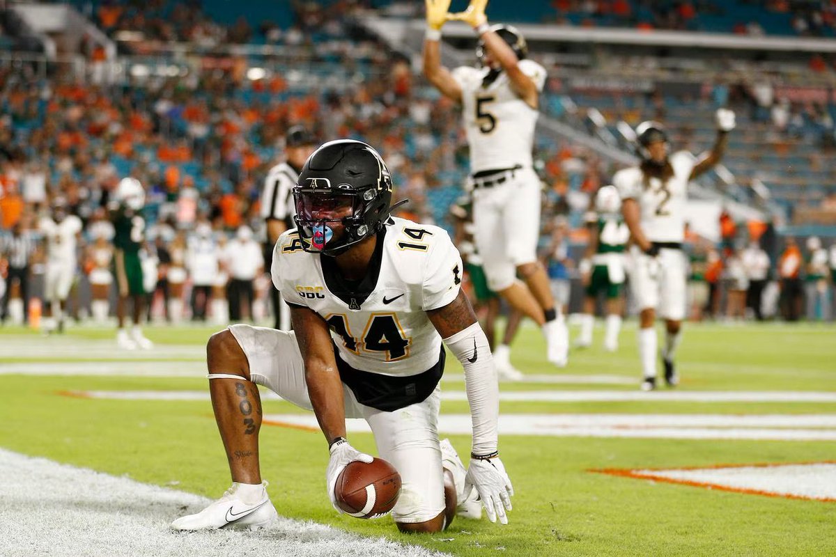 Blessed to Receive an offer from Appalachian State! 🏔️ @TCunninghamAPP <a href="/AppState_FB/">App State Football</a> <a href="/StewartsCreekFB/">Stewarts Creek Football</a>