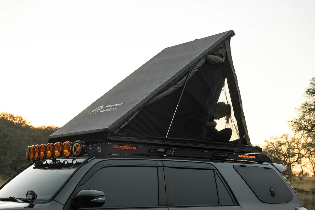 trail4r's tweet photo. Stay comfy on the trail with the memory foam mattress in the Inspired Overland Rooftop Tent – your #Toyota4Runner's new best friend for #Overland journeys 🌄 https://t.co/EEksxHAtfU https://t.co/hQW9BVU2a4