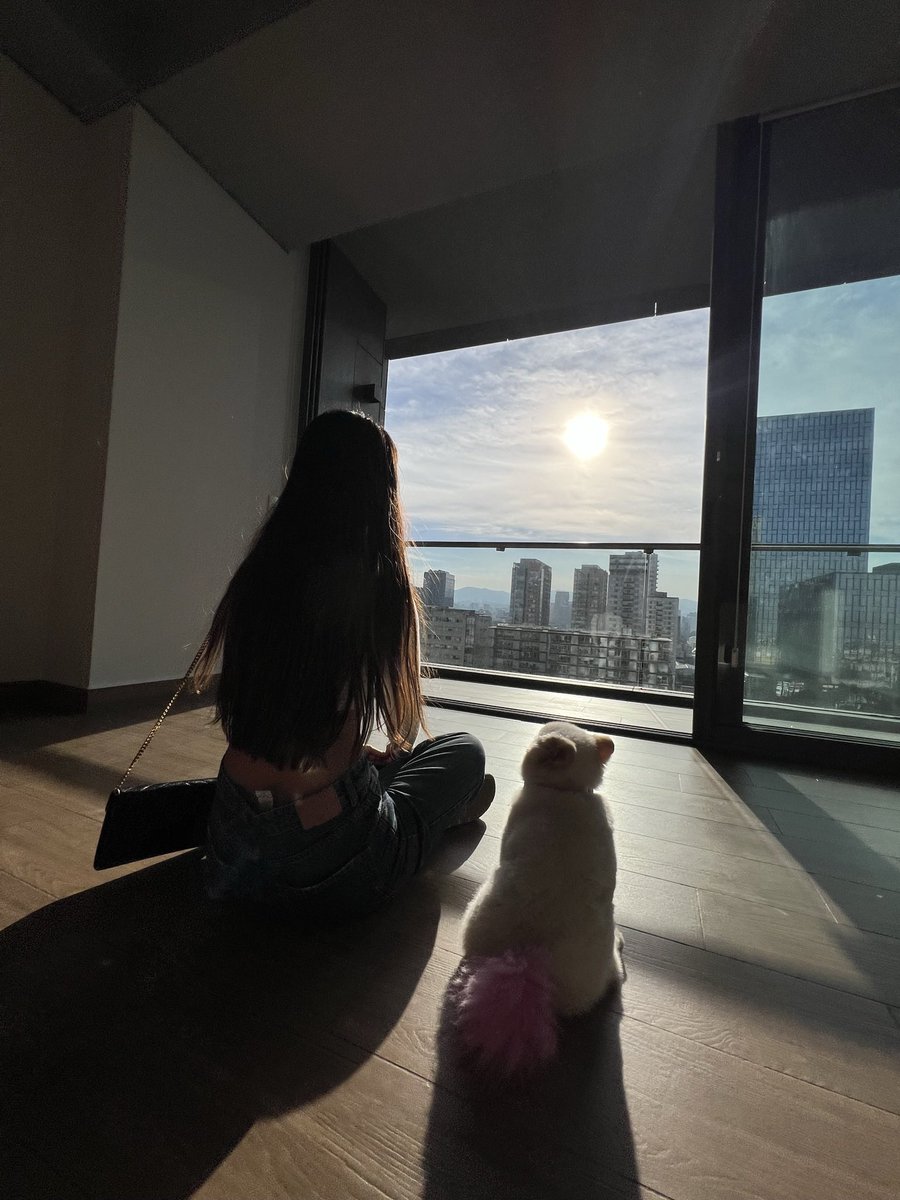 Tammyparraa's tweet photo. Tu y yo contra el mundo https://t.co/iSEIJEvCh6