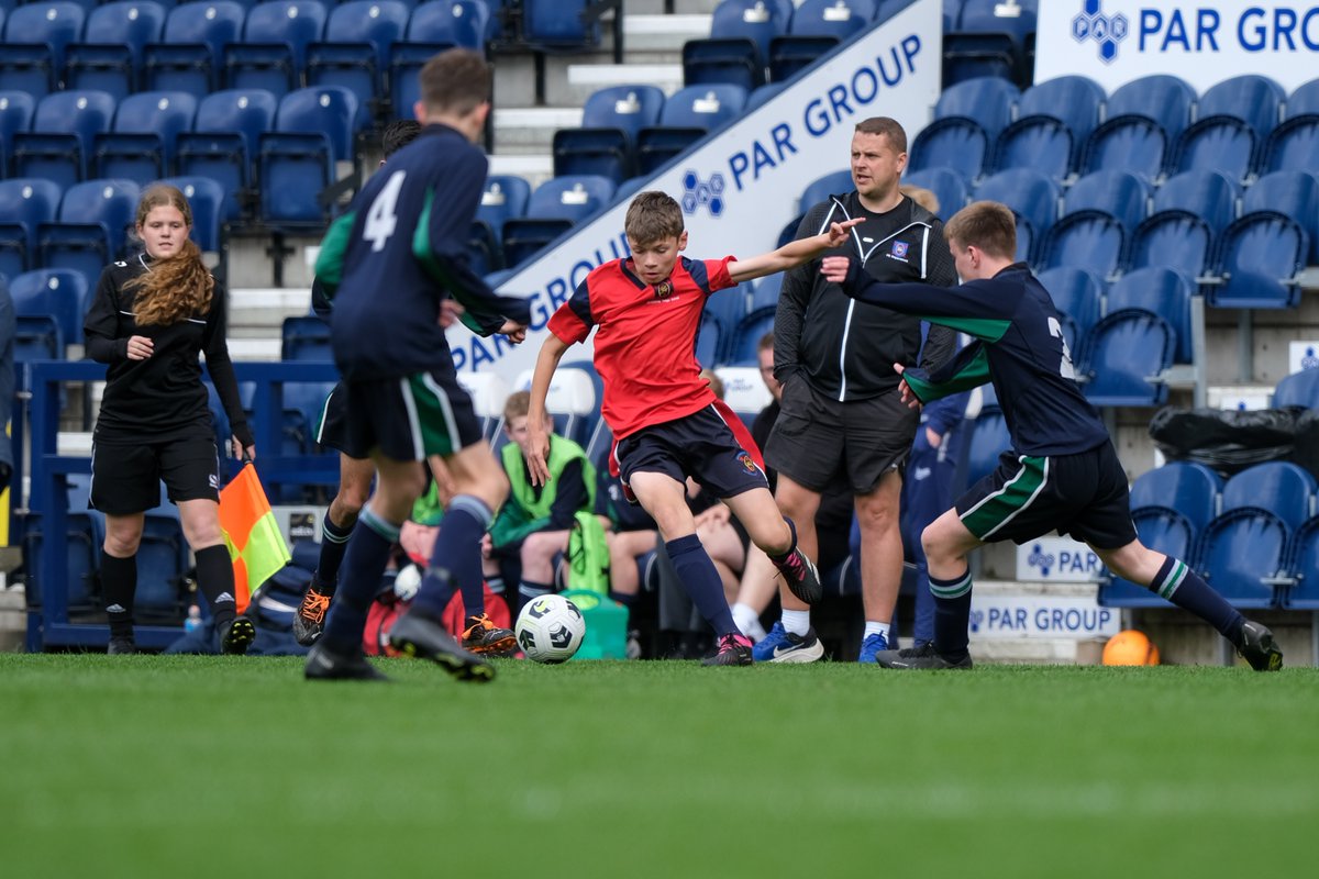 Dick Clegg <a href="/PrestonCityTeam/">Preston Schools' FA</a> U13s, Broughton v Archbishop Temple <a href="/pnecommunity/">Preston North End Community and Education Trust</a> flickr.com/photos/1527152…