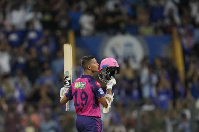 ImTanujSingh's tweet photo. Yashasvi Jaiswal in IPL 2023:

54(37).
11(8).
60(31).
10(8).
1(7).
44(35).
47(37).
77(43).
124(62).
14(11).
35(18).
98*(47).

The Future Superstar of Indian cricket - What a player! https://t.co/WWBfIXiBJJ