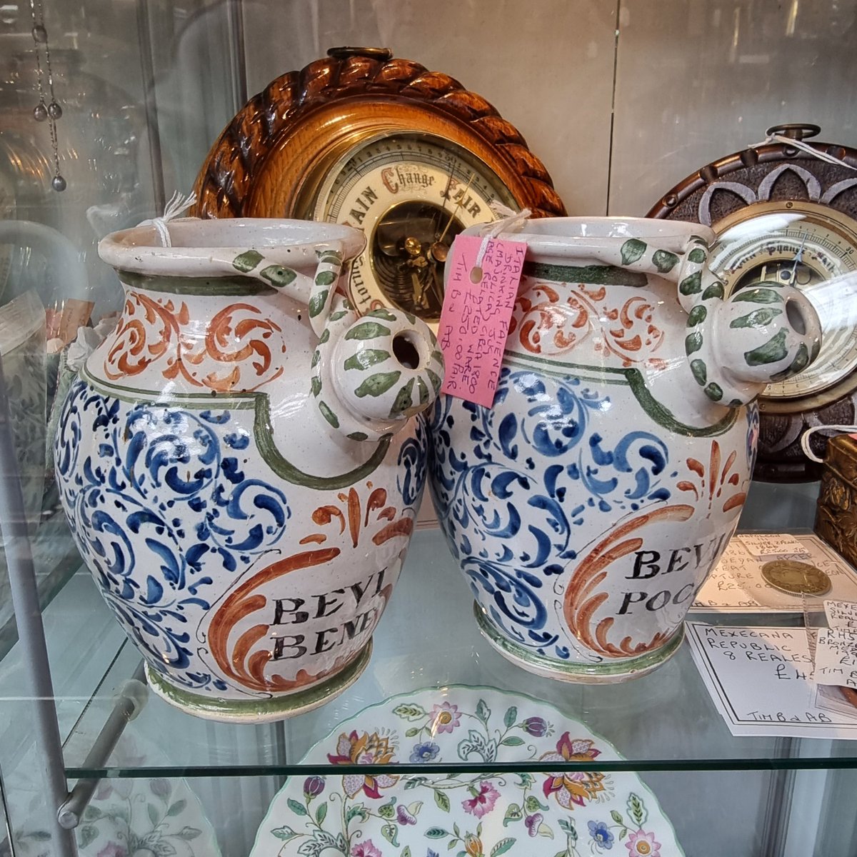 Click Antiques & Vintage tweet media