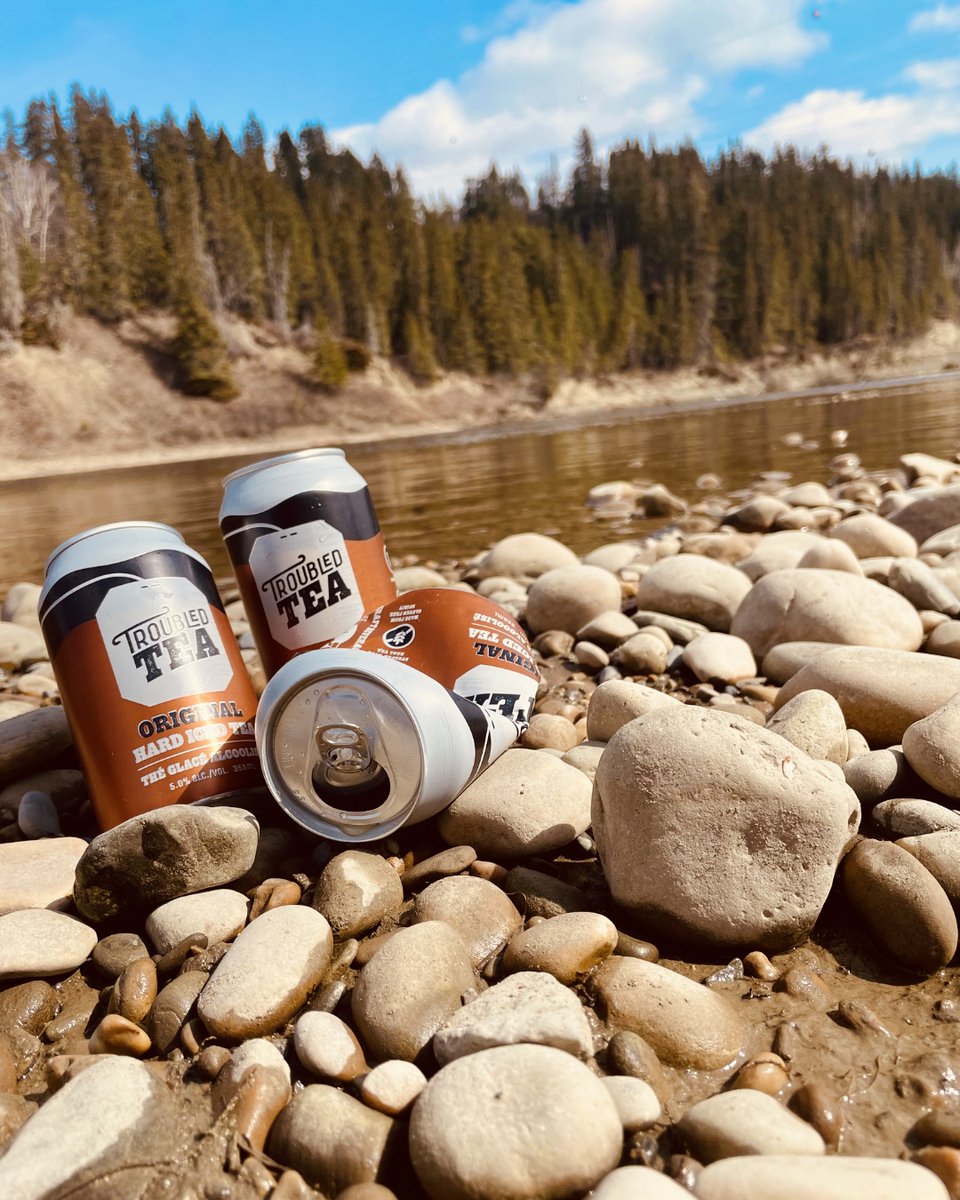 Sun, sand, and a drink in my hand. 😎🍻

#CraftBeveragesWorthSharing #TeaTime