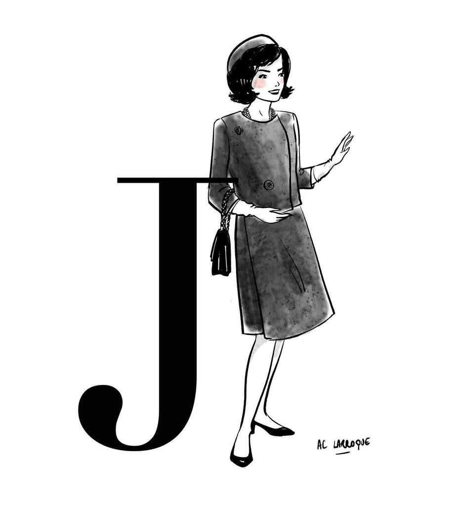 AC_Larroque's tweet photo. Une légende de l’élégance, pour ma lettre J j’ai nommé bien sûr Jackie Kennedy ! 
Avec son look iconique : tailleur à coupe droite et ajustée, collier de perles et bibi assorti. 
10 lettres déjà illustrées dans mon abécédaire, plus que 16 😅…
Je crois… https://t.co/8yuQ4EoMHo https://t.co/cm00ur7EUE