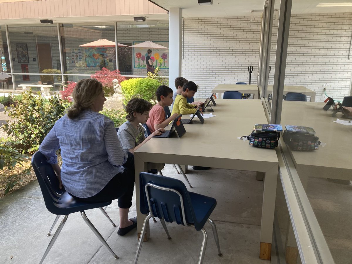 Debbie Alspach tweet media