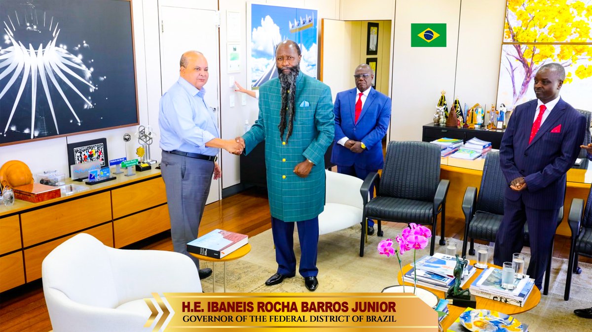 bishop_gechiko's tweet photo. The present day church is moving on without the Holy word of GOD.
The blood and the cross of JESUS.
The word in your heart must keep on reminding you to stay away from sin.
The word of GOD is 
surprised to help us to know GOD.
#ProphetDrOwuorInBrazil https://t.co/wXlu2SKU9L