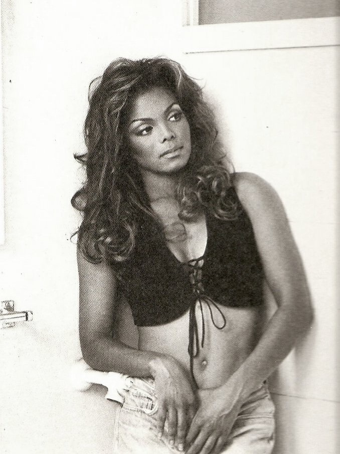 notgwendalupe's tweet photo. janet jackson for guess jeans, 1993 https://t.co/EIACFeq5WV