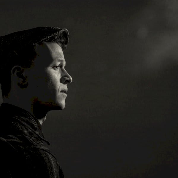 victoriainnse15's tweet photo. Join Max, the one-armed pianist, for an unforgettable Sunday full of live music and good vibes! Don't miss out on this opportunity to experience his musical magic for yourself. See you there! ๐ถ๐น #MaxRunham #OneArmedPianist #LiveMusic #SundayFunday #Talent #GoodVibesOnly https://t.co/mULOYFrElt