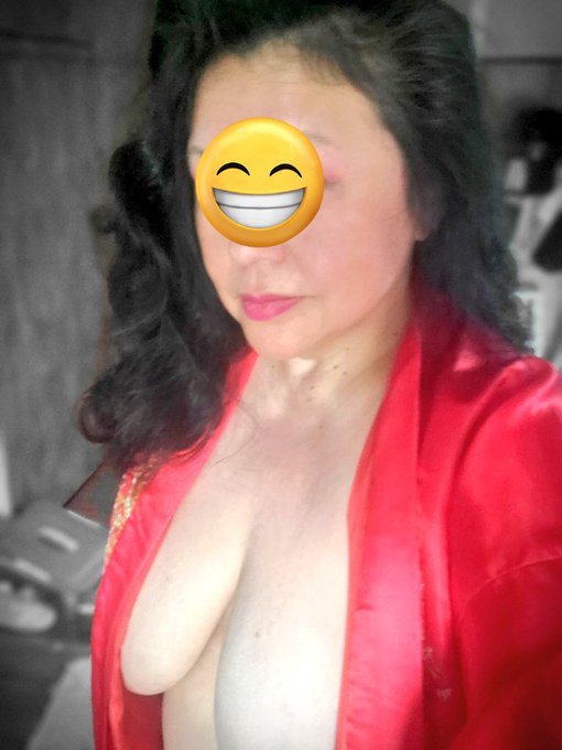 Camera, lights, action! I will be attempting to film some content during my stay in Aberdeen tonight