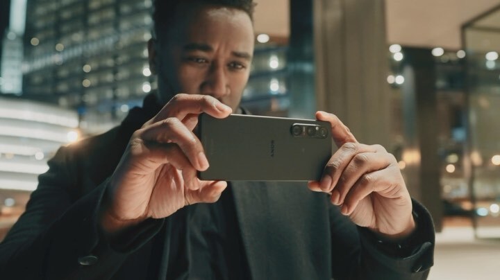 TobiShinobi's tweet photo. Good day good people. You already know what it is. It’s launch day! Meet the new @sonyxperia 1V with its’ newly developed image sensor and 30 FPS to go with it. Had a great time shooting with this and the images I was able to get out of it are stellar. S… https://t.co/Fyxc9nksvI https://t.co/oRQqfEZdXW