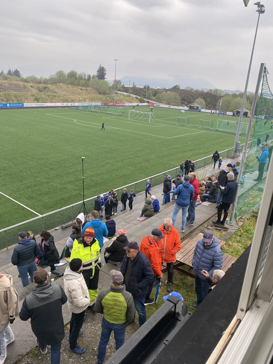 I.L. Valder tweet media