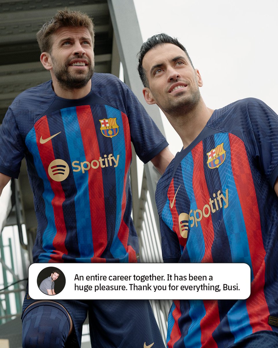 FCBarcelona's tweet photo. From La Masia to Legends. 💙❤️ https://t.co/fQyoIdQReO
