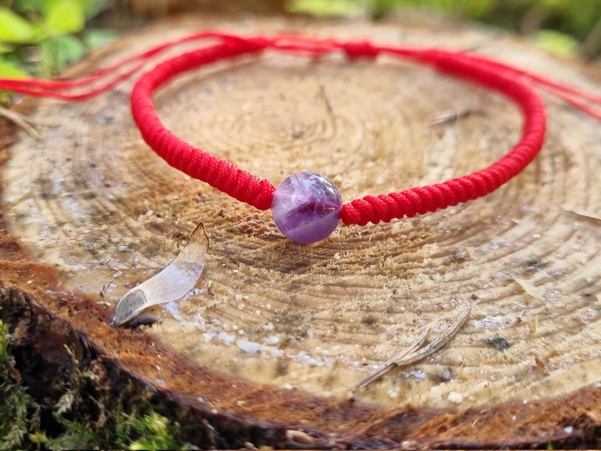 DeivisCrystals's tweet photo. Excited to share the latest addition to my #etsy shop: Amethyst bracelet - Minimalist macrame bracelet - Red cord bracelet - Gemstone jewelry #oval #yes #no #amethyst #unisexadults #crystal #slidelock #minimalist #amethystbracelet https://t.co/objTuHuZjv https://t.co/dzx7zmTxDd