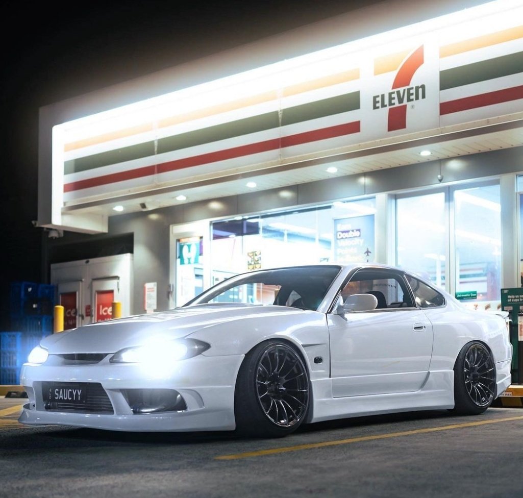 Nissan S15 Silvia