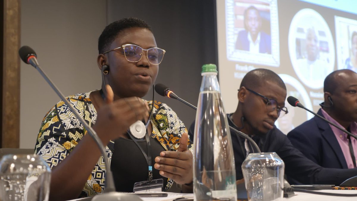 FairtradeAfrica's tweet photo. "I call upon EU to check hredd documents again and include living income" ~ Deborah Mensah (Farmer and Operations Manager of Asunafo North Union, Ghana 🇬🇭 )
#ProducersSummit
#LivingIncome
@FAIRTRADE
@Fairtrade_DE @FairTradeFTAO @MaxHavelaarFr @FairtradeNL https://t.co/dNkvDretlh