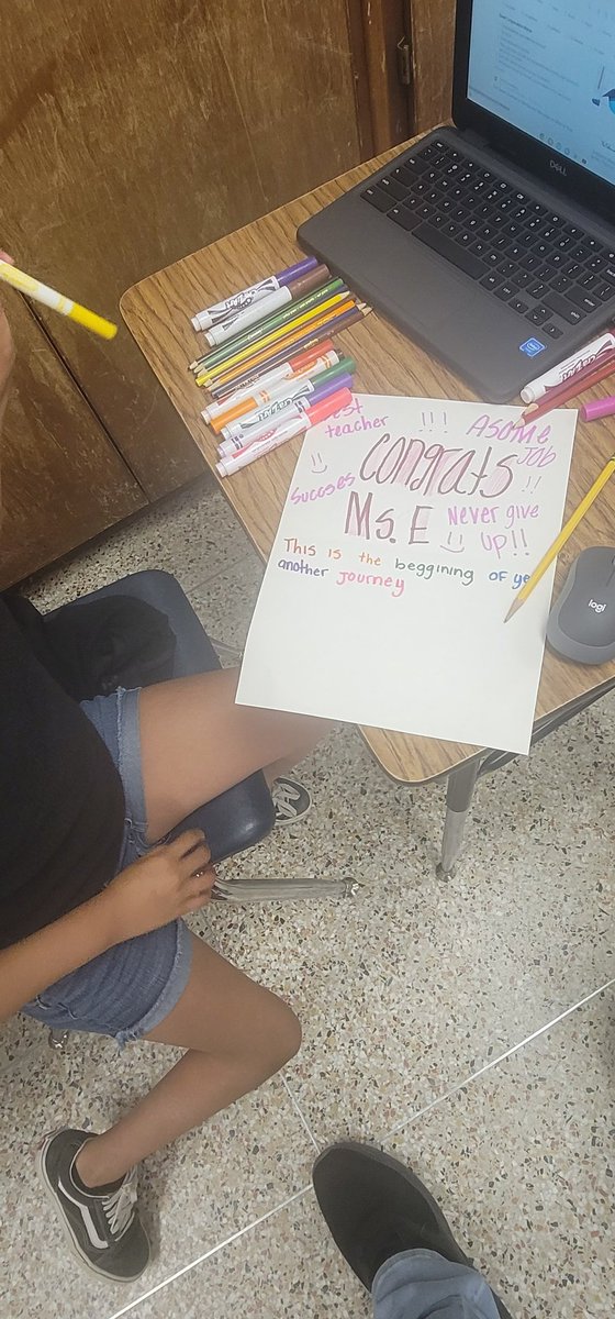 JuanNav1217's tweet photo. We took some time to make a graduation celebration card for my Teacher Resident. She will graduate on Saturday, ready to take on her first kinder class next year! Congratulations, Mariah Encinias! https://t.co/PONsdsIbyI
