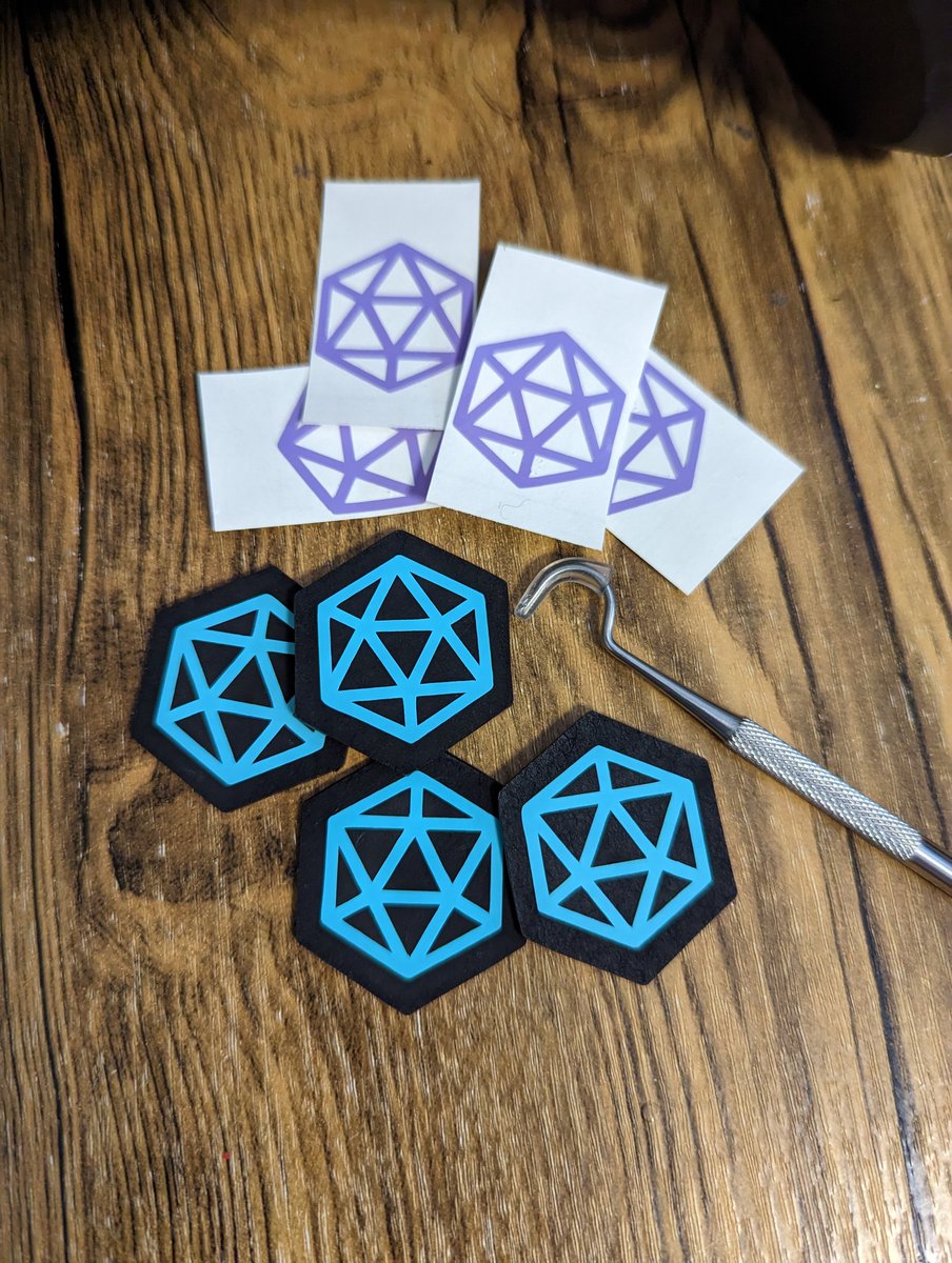 Crit Happens Dice tweet media