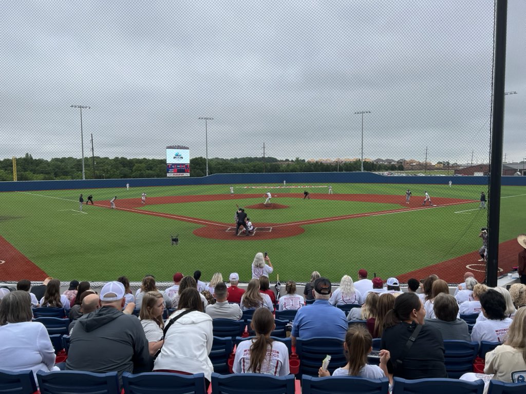 BULLDOGS WIN!

SPIRO 4,
OCS 0

<a href="/DakotaPerdue/">Dakota Perdue</a> throws a 3 hit MASTERPIECE for the win! We will see you tomorrow at 11:00 am at <a href="/SSCbaseball/">Seminole State Baseball</a>.