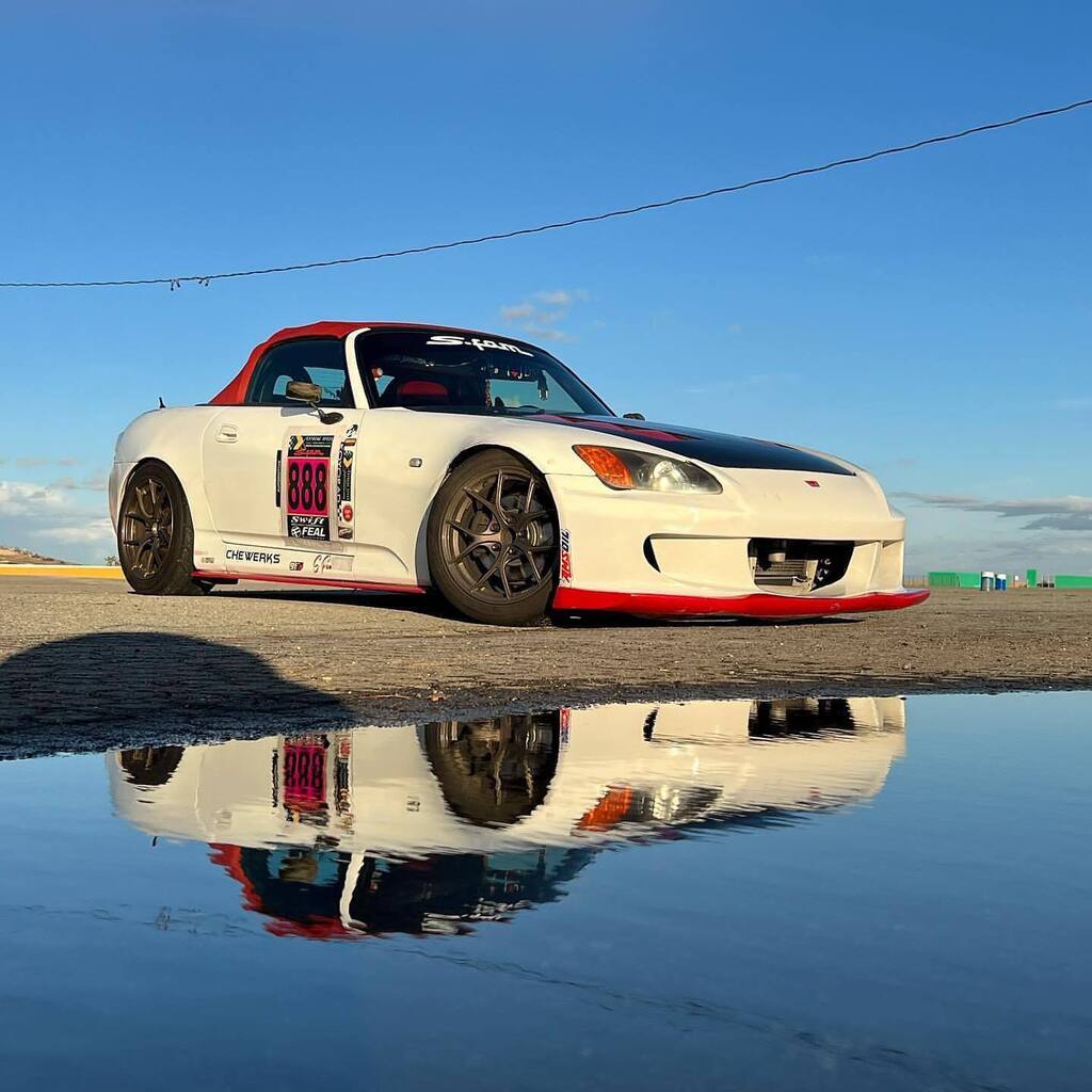 @s2k_bandida_ - “The Way I Drive And Handle My Car, Is An Expression Of My Inner Reflection.” 📸: @___diddykong___ • • #ladydriven #honda #s2000 #s2k #ap1 #ladydrivenfam #teamladydriven #cargirlculture #wecandoit #girlpower #thisgirlcan #beletty #he… instagr.am/p/CsHIsrpp5vl/