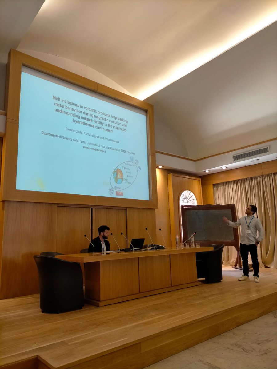SSimone_Costa's tweet photo. Today I had the pleasure of giving a talk on the evolution of #metals and #sulfide saturation in #VulcanoIsland #magmas using melt inclusions at the first Italian workshop on #fluid and #melt #inclusions in #Palermo. If you're curious some recent papers we have published 👇🏻 https://t.co/6Ruzxrhhv1