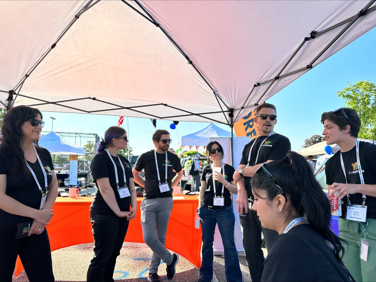 BioAnalysisLLC's tweet photo. BioAnalysis had an axe-cellent time at the @LifeSciencesPA tailgate this week with our Philly science community!
#genetherapy #STEMPhilly #biochemistry #celltherapy #PhillyBusiness #phillyscience https://t.co/SEHfZ2NYaD