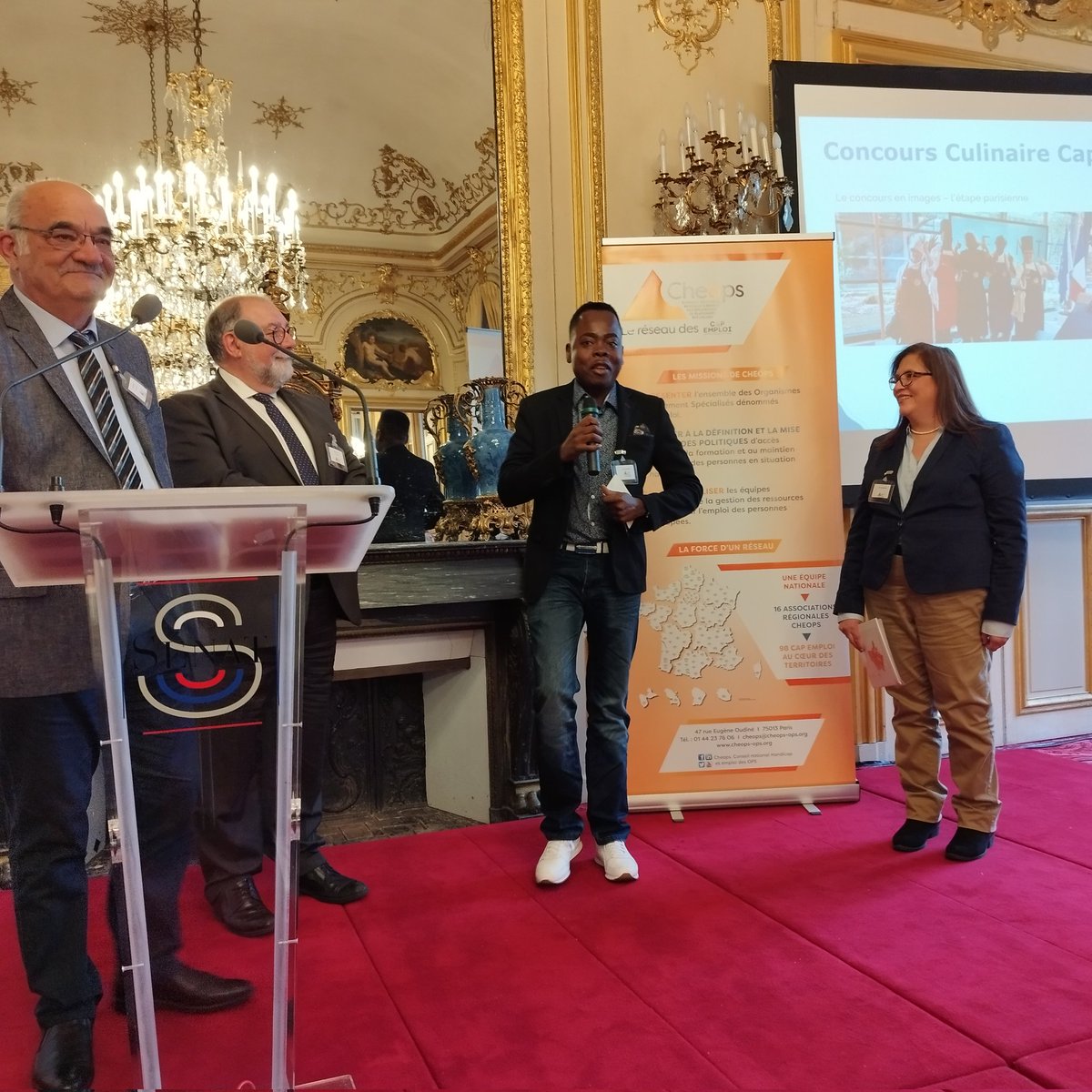 ROTH_CFECGC's tweet photo. Vibrants témoignages de personnes en situation de handicap qui participent au concours handicook organisé par @Cheopsconseil 
Des femmes, des hommes, des talents, des réussites !
Bravo !
Soyez fiers de vos parcours !
Handicap et talent c'est possible !
L'@Agefiph_ à vos côtés ! https://t.co/KCsZ4eJJc6
