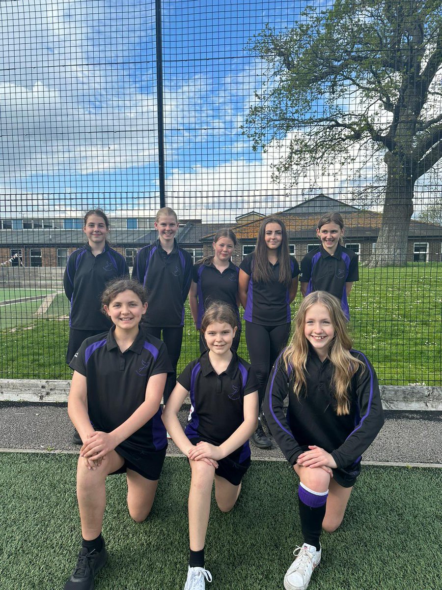 UckColl_Sport's tweet photo. Well done to our @UckfieldCollege U13 girls cricket team who competed in the State School Cricket League against @DownlandsPE . Uckfield falling short by just 16 runs. Excellent bowling from Lucy G and superb batting from Megan W-H 🏏 https://t.co/S1EQX9Q6WQ