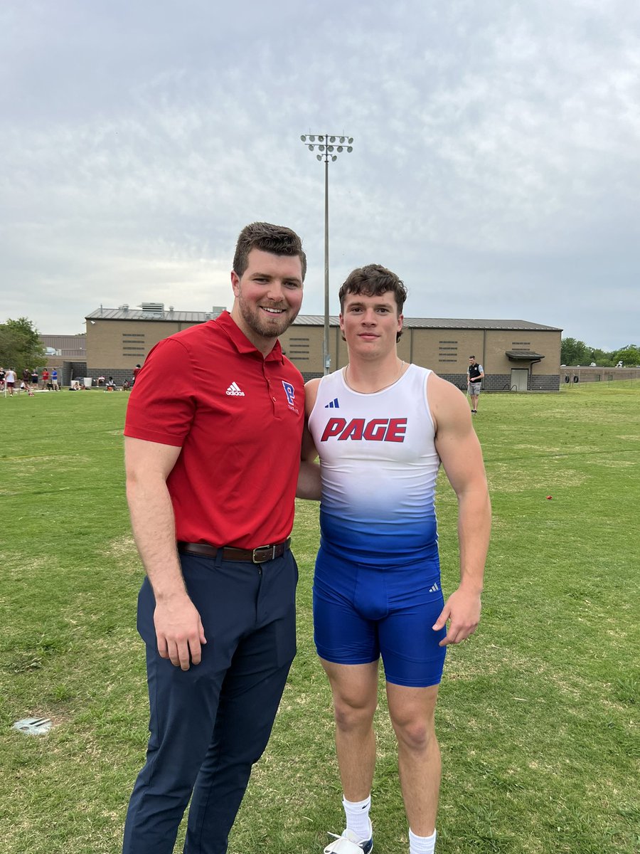 (Sr.) Cole Combs is your shot put and discus sectional champion!!! 🏆

Combs shatters the discus school record by 9ft set in 2017 with a throw of 163-5 💥🔥 Combs advances to the state championships. 🎟️

<a href="/wcsPHSathletics/">Page High Athletics</a> <a href="/tnmilesplit/">MileSplit Tennessee</a> <a href="/PHSBooster/">PHS Booster Club</a> <a href="/wcsCOAthletics/">WCSsportsConference</a> <a href="/cspulliam/">Charles Pulliam</a>