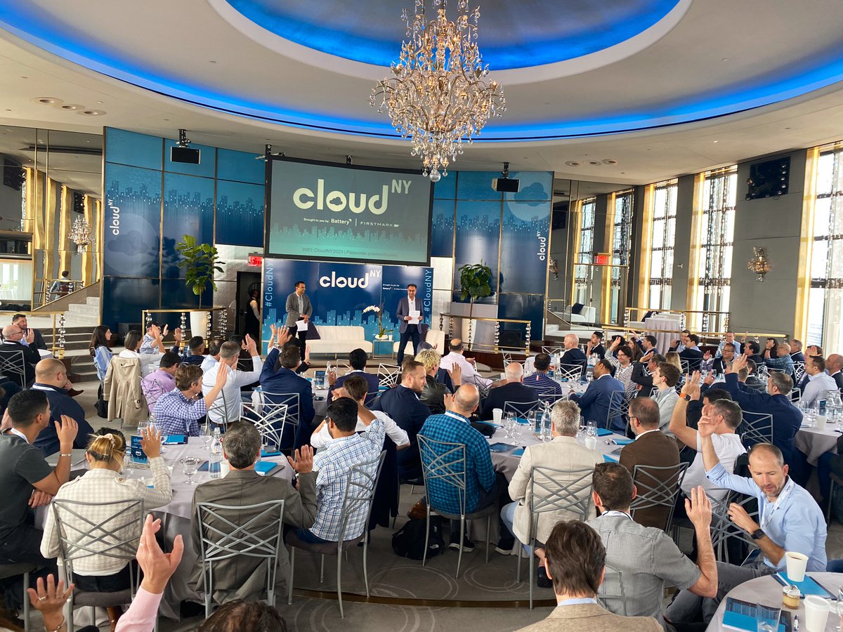 mattturck's tweet photo. Sharing some learnings live from our annual #CloudNY conference - 150 top SaaS CEOs

Lessons from some of the very best, a 🧵

👇👇👇 https://t.co/2AUYhRAiPV