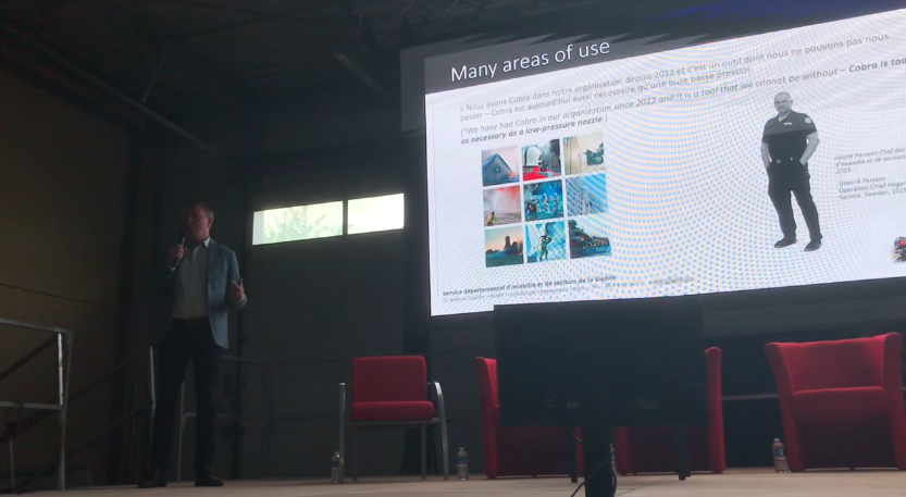 ctif_org's tweet photo. #TechnicalDays 2023: Johan Ivarsson (Cold Cut Systems) and Per-Ola Malmquist (Utkiken) held a joint presentation about the new method developed in Sweden (from a Czech initiative) using a #Cobra #cuttingextinguisher to quickly put out EV fires with minimal water usage. #CTIF https://t.co/hhBh9dMtli