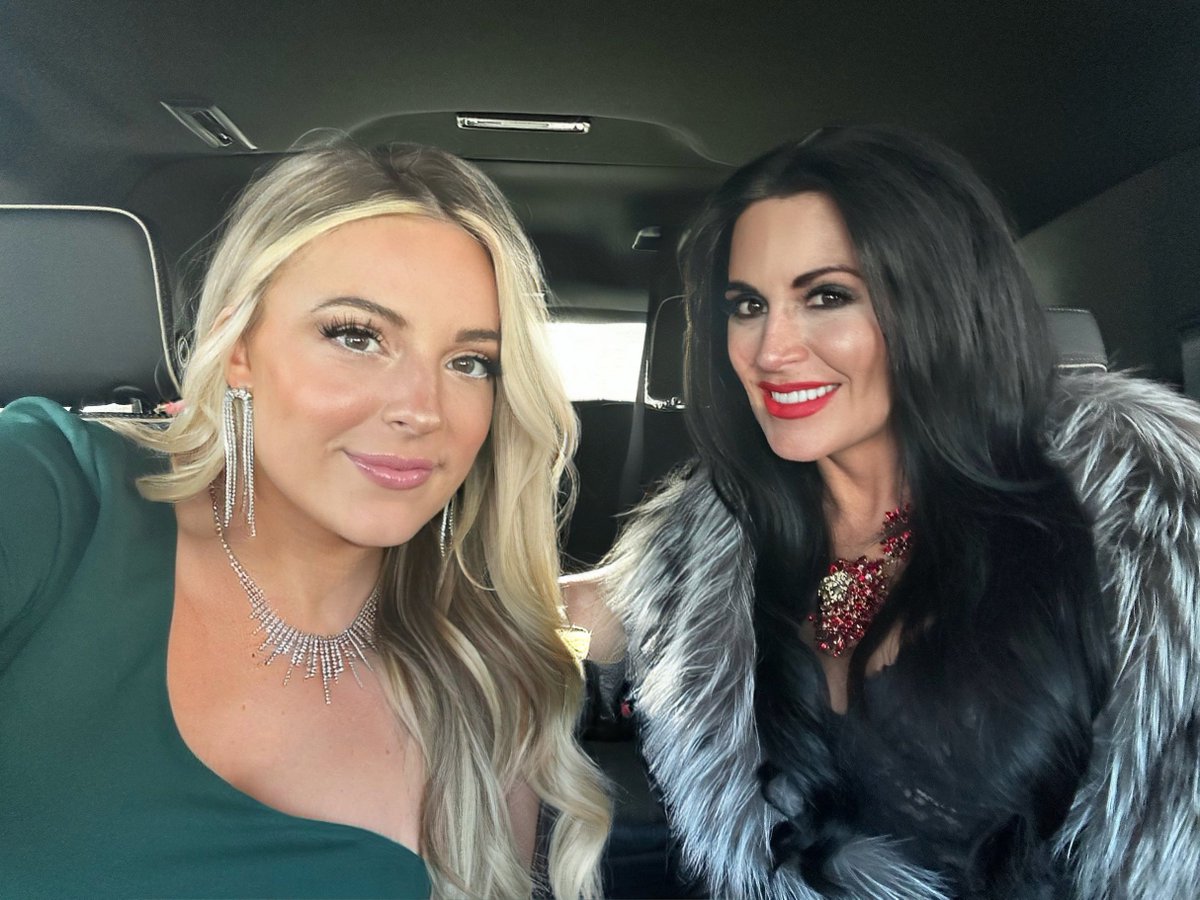 Join us tomorrow for a Mother’s Day Twitter Space!! 

✨Giving away $100 and talking about the perfect gift for your wife, mom, girlfriend for their special day✨

⏰11 AM EST