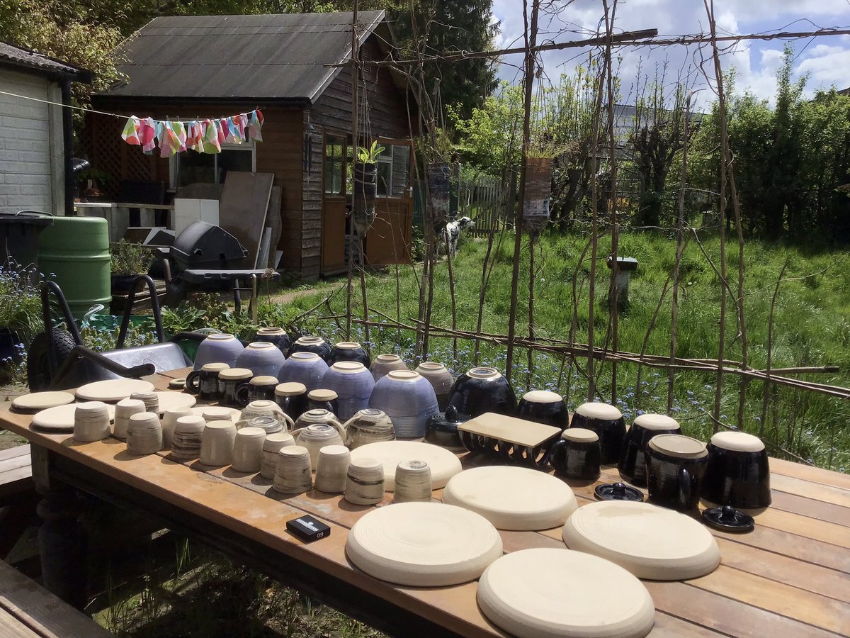 Madam fired well 😁I’ve been sanding bottoms in the sunshine, while Wardi is wiping bottoms of freshly glazed work before Madam’s next firing. Yup pottery is all about bottoms! 🤣We will have lots of lovely new work for @LocalMakers_ &amp; <a href="/CreativesideLDN/">The Creativeside Of LDN</a> this weekend 
#ceramics