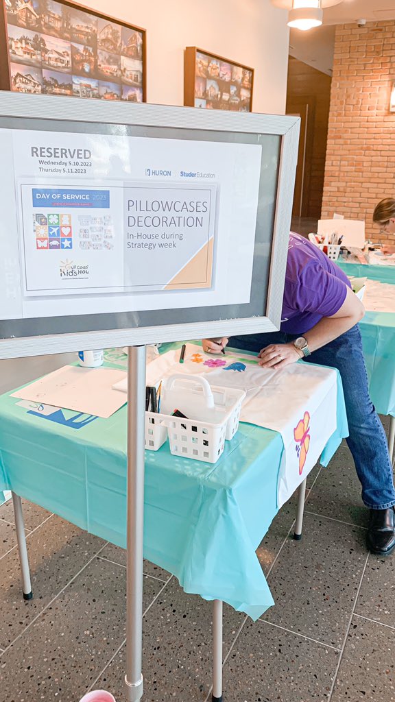 StuderEducation's tweet photo. While all together at strategy this week, our Studer Education and @BeTeacherReady teams decorated pillow cases for the kids at Gulf Coast Kid's House for #serveday!
@Huron #iamHuron https://t.co/it3jQ0OB1Q