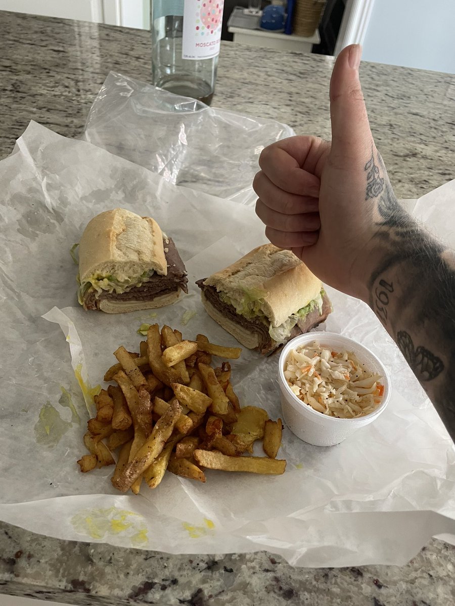 leonardnftpage's tweet photo. Lunchtime MinT…🥪

.75 $SOL to 1 Person🔮

❤️ + SMASH OR PASS❔👇 https://t.co/vp1IaGGbY2