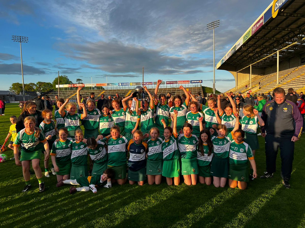 RackardLeague's tweet photo. The Sun shone for our Roinn A final and so did @scoilnaomhbride camogie girls as they claimed the school's first ever Roinn A title overcoming a @RathnureNS team with a never-give-up attitude. A terrific achievement. Well done both teams. @cnambnaisiunta @AllianzIreland https://t.co/MMNsRfbh9i