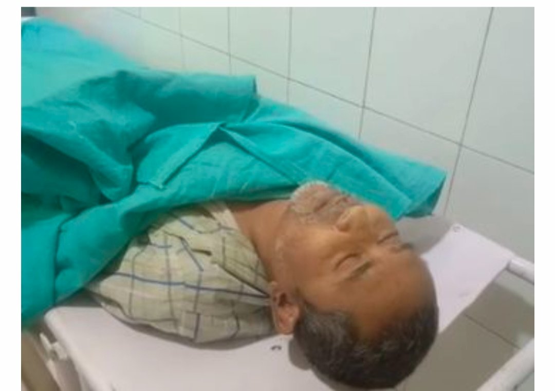 सिर्फ 1450/ की किश्त के लिए बैंककर्मी ने किया टॉर्चर तो अपमान सहन नही कर पाया मजदूर,जहर खाकर  मौत को गले लगा लिया...

UP: शामली जनपद के बाबरी थाना क्षेत्र के गांव बुटराड़ा में एक व्यक्ति ने बैक से लिये कर्ज की वसूली से तंग आकर जहरीला पदार्थ खा लिया। उसे हालत गंभीर होने पर