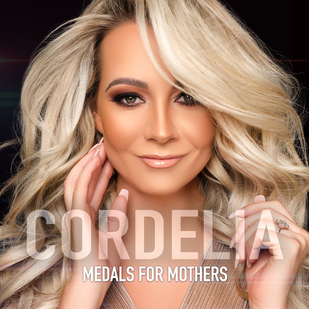 Ons speel môre oggend 12 Mei 2023 om 10:15 <a href="/Cordelia_Live/">CORDELIA</a> se nuwe enkelsnit by <a href="/DippenaarEddie/">Eddie Dippenaar</a> spesiaal vir Sondag se moedersdag "Medals for Mothers" Kom geniet dit saam met ons Cordelia doen dit so mooi!