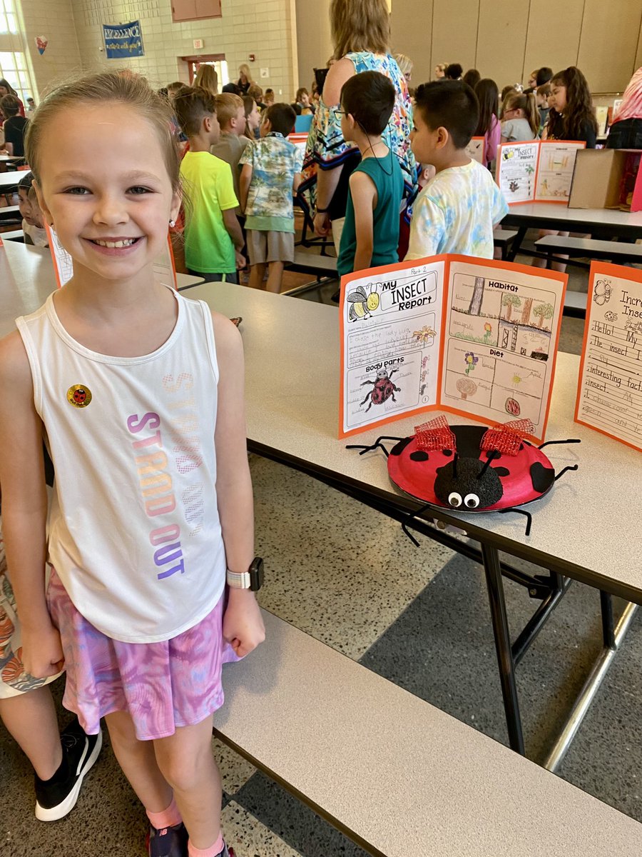 MrsBetken's tweet photo. 1st grade insect reports were amazing!! #teachmorris https://t.co/wQaAk6Vmr4