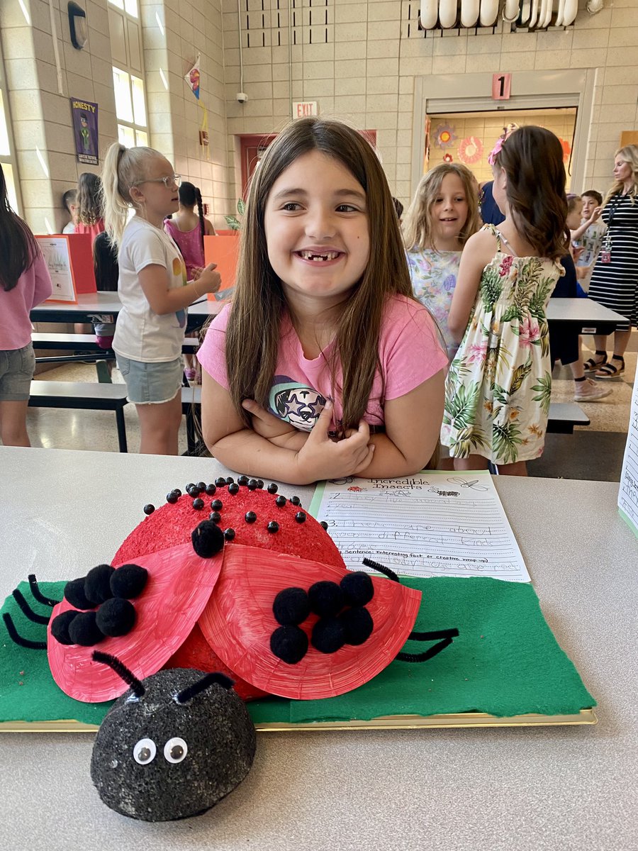 MrsBetken's tweet photo. 1st grade insect reports were amazing!! #teachmorris https://t.co/wQaAk6Vmr4